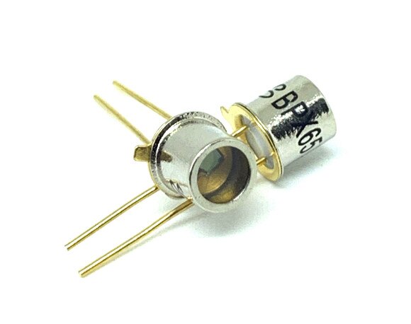 2PCS/Lot BPX65 PIN photodiode wavelength 850nm TO-18