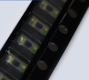 Hamamatsu Reflow soldering silicon PIN photodiode S10993-02CT